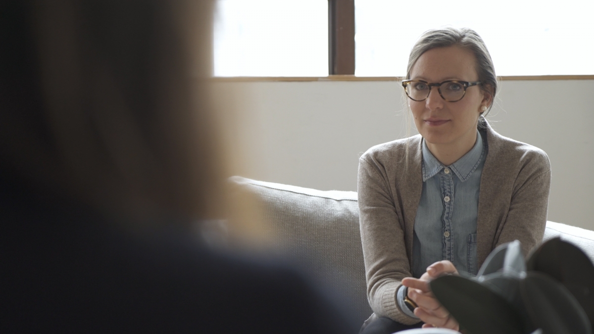 Hillary in session. Image courtesy of Hillary McBride.