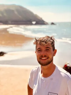 Profile picture for user Chris Millar