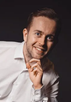 Profile picture for user Moritz Ingendahl