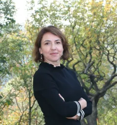 Profile picture for user Larisa Buhin