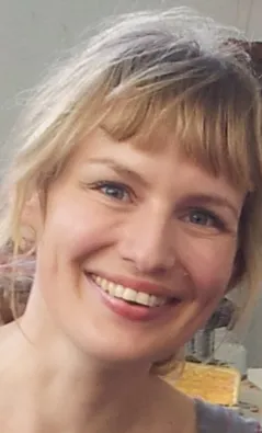 Profile picture for user Nadira S. Faber