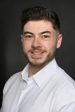 Profile picture for user Marvin Holtwiesche