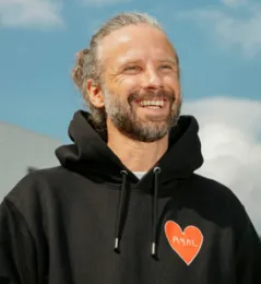 Profile picture for user Florian Fiebelkorn